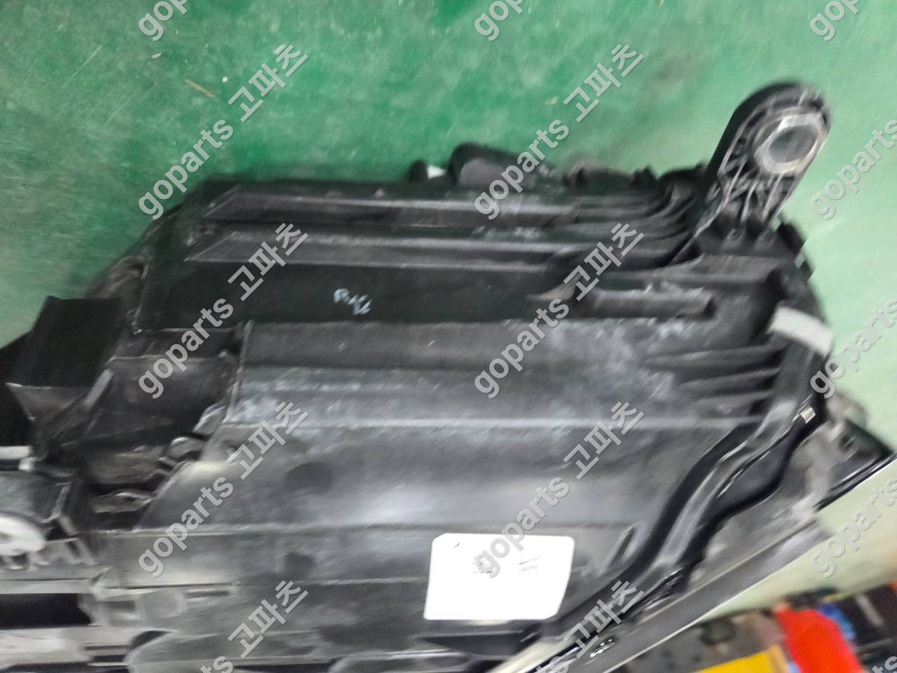 벤츠 W223 조수석 헤드라이트 A2239068405 상세사진 4