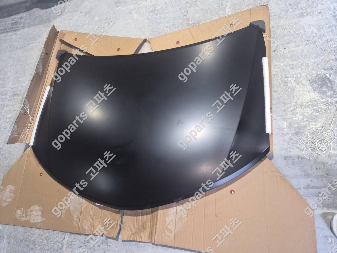 도요타 캠리 7세대 에프터신품 본넷 상세사진 3