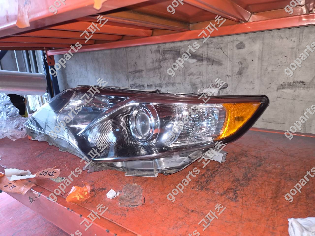도요타 캠리 7세대 운전석 헤드라이트 (제논 타입) 상세사진 3