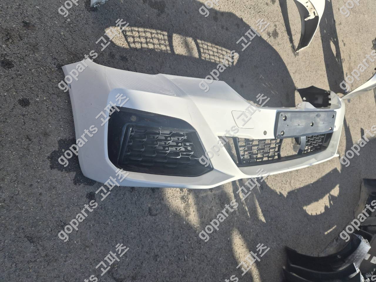 BMW 5시리즈 G30 M팩 전범퍼 상세사진 3