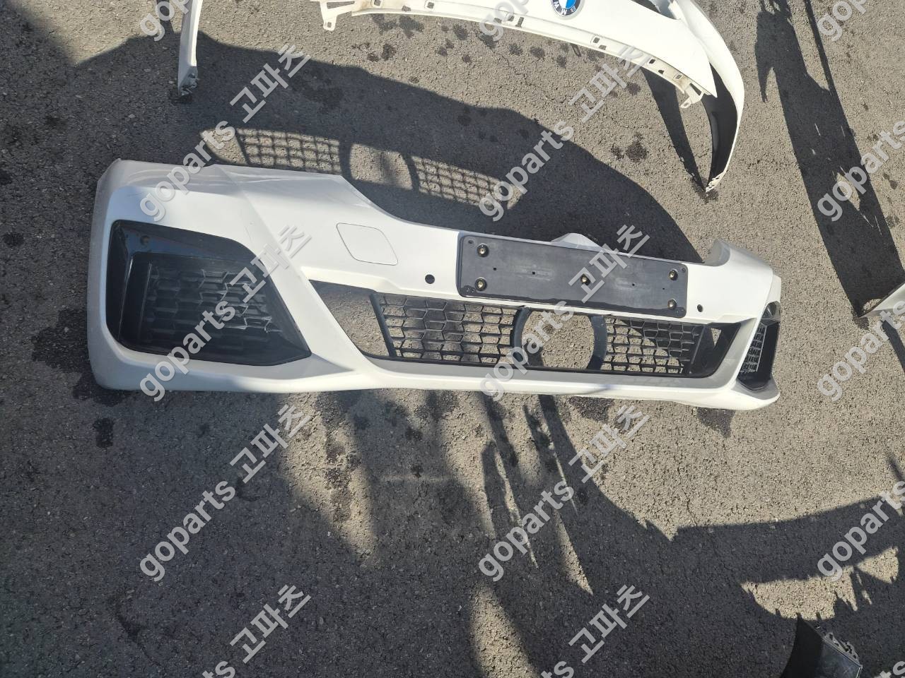 BMW 5시리즈 G30 M팩 전범퍼 중고 교체 후기 – 부산 공업사 납품