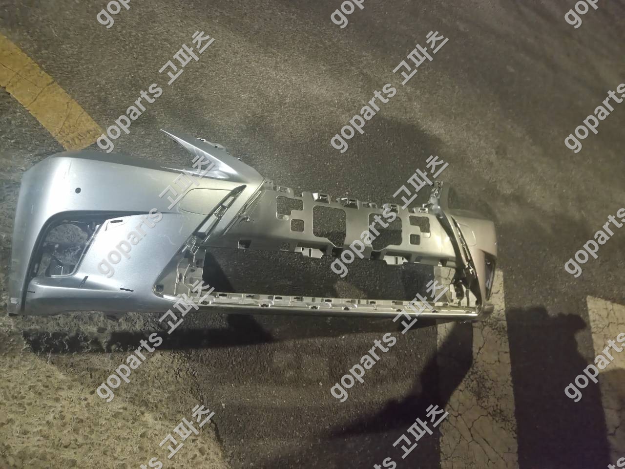 렉서스 CT200 전범퍼 중고 교체 후기: 완벽 수리를 위한 선택