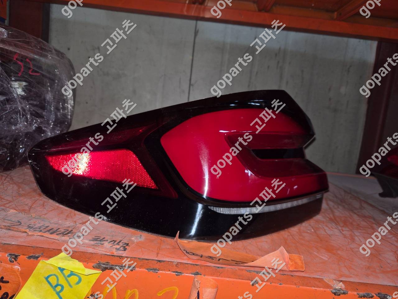 BMW 5시리즈 G30 운전석 후미등 6321-8493811-08/09 상세사진 2