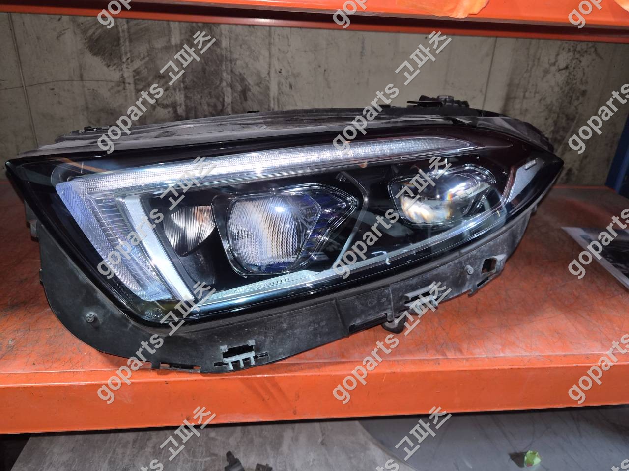 벤츠 CLS W257 운전석 헤드라이트 중고 부품 교체 납품 후기