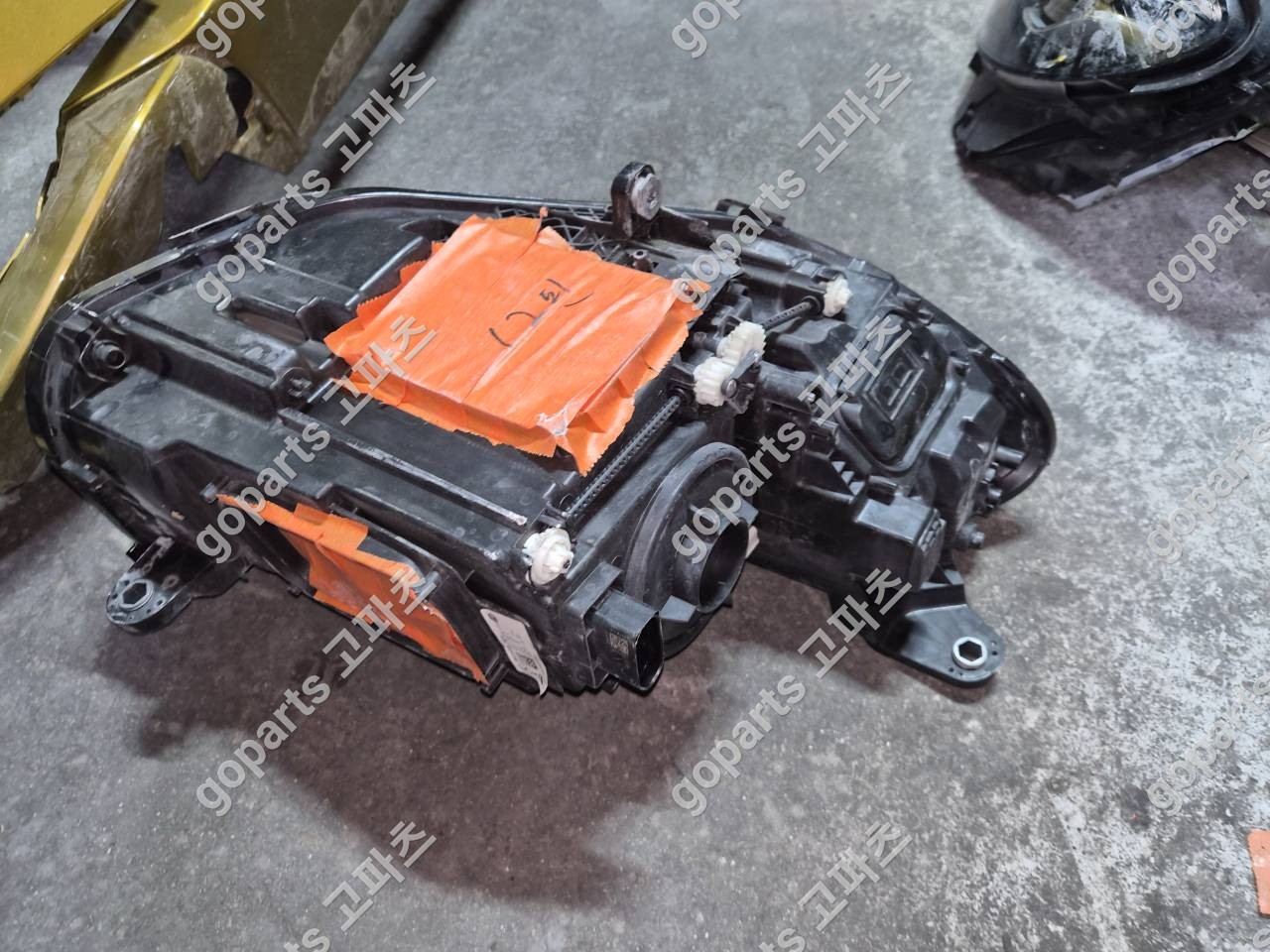 벤츠 CLS W257 운전석 헤드라이트 A2579061900 A2579062902 상세사진 4