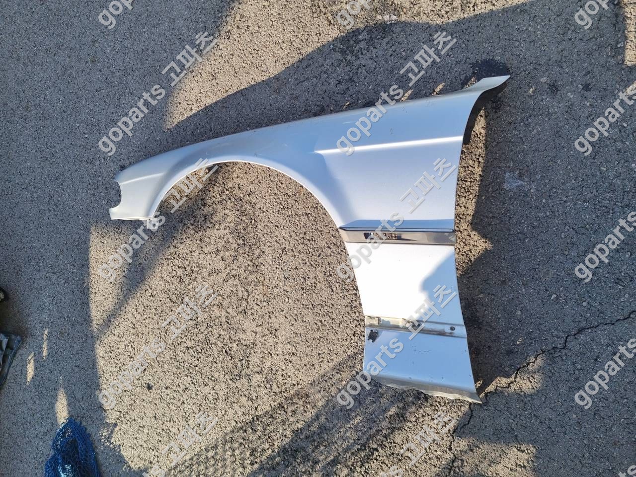 BMW 7시리즈 E38 운전석 전휀더 상세사진 3