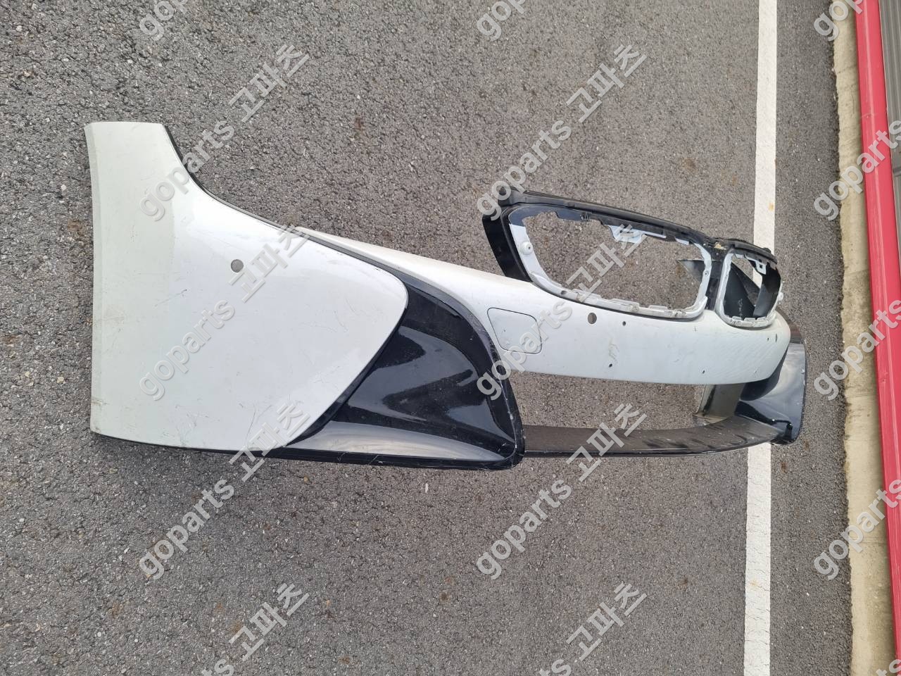 BMW i8 i12 전반기 전범퍼 상세사진 2