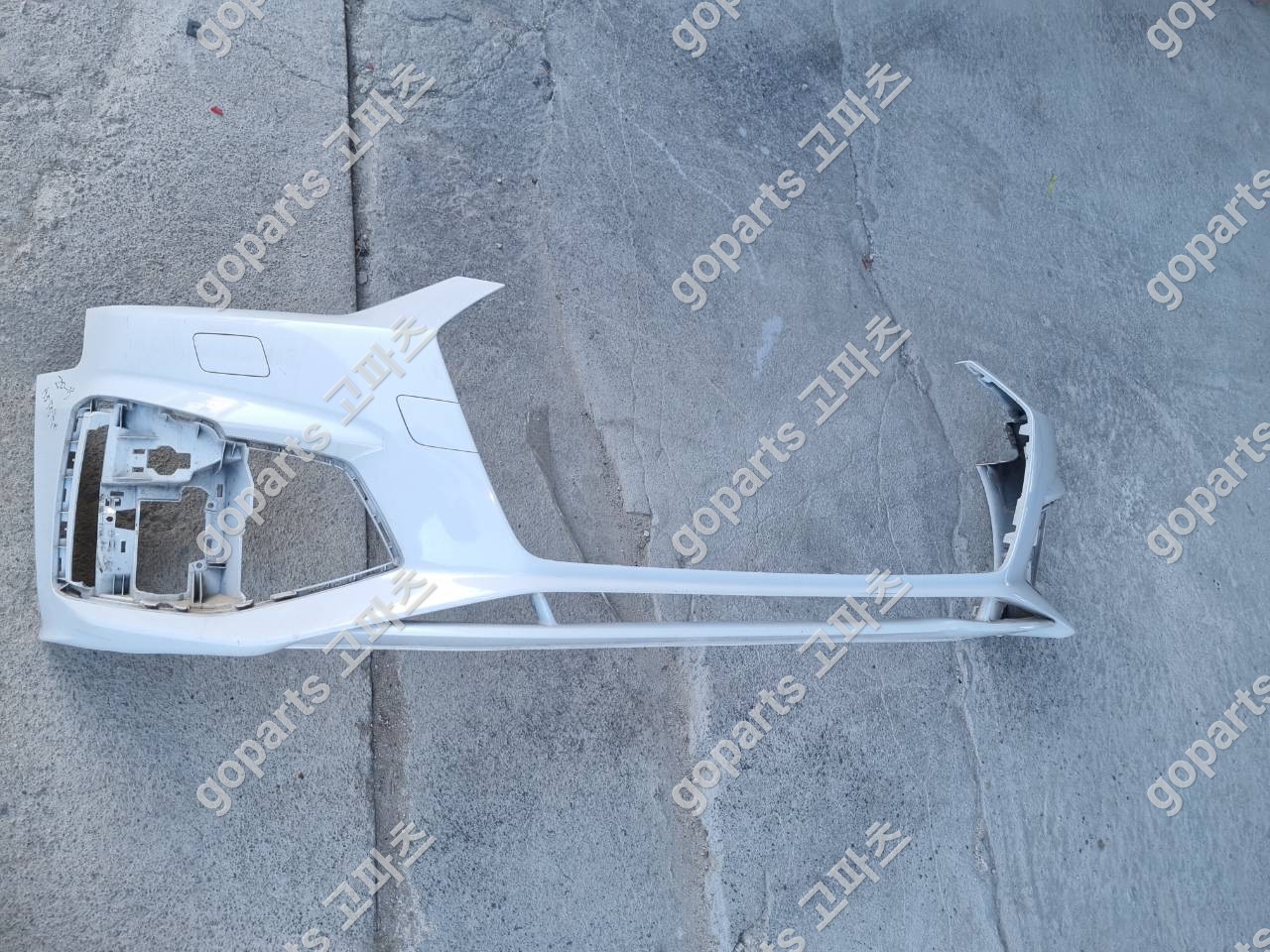 아우디 A5 8W6 전범퍼 교체 수리 후기 – 고파츠 납품 사례