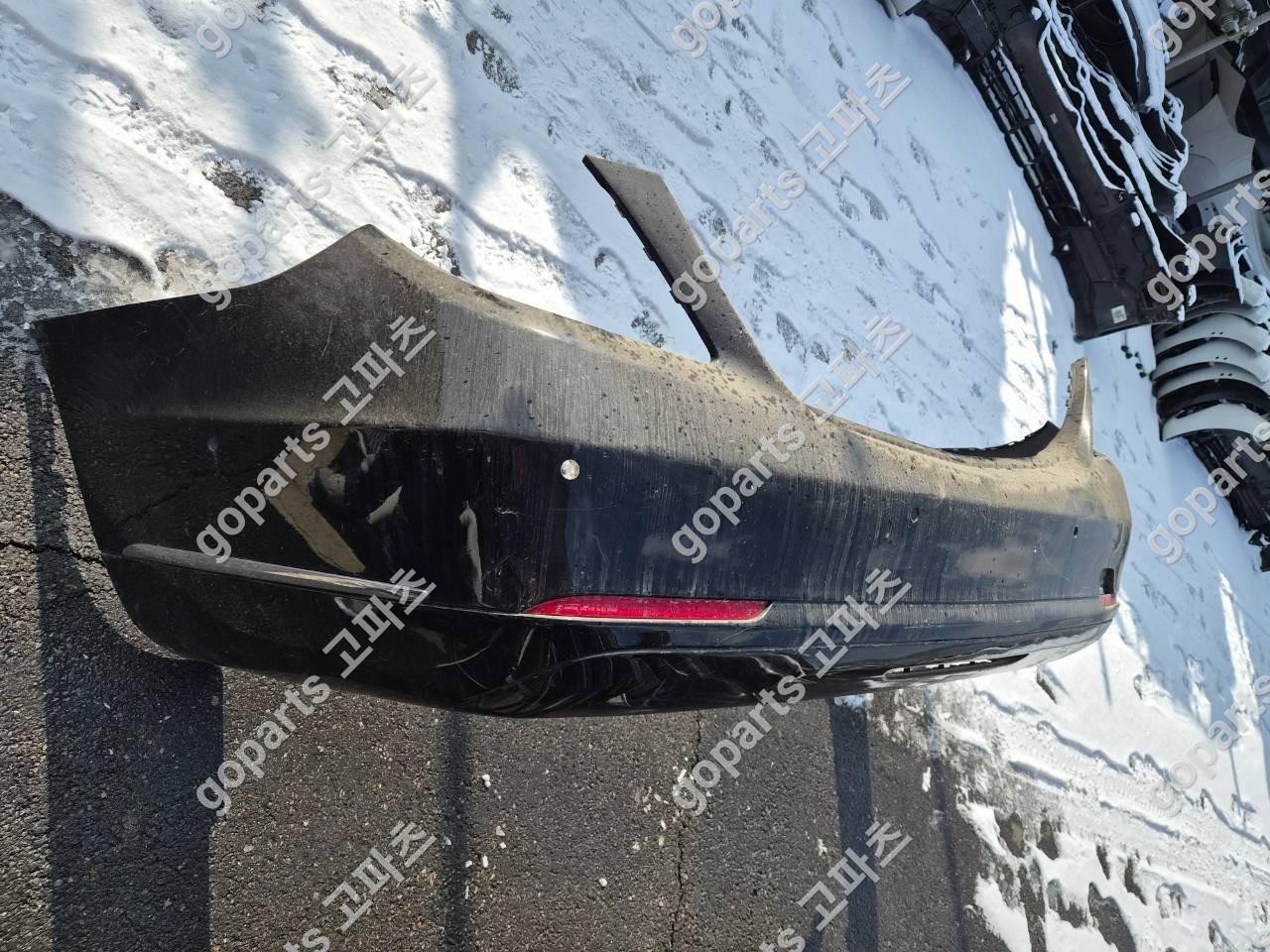 벤츠 W222 S클래스 검정색 후범퍼 상세사진 2