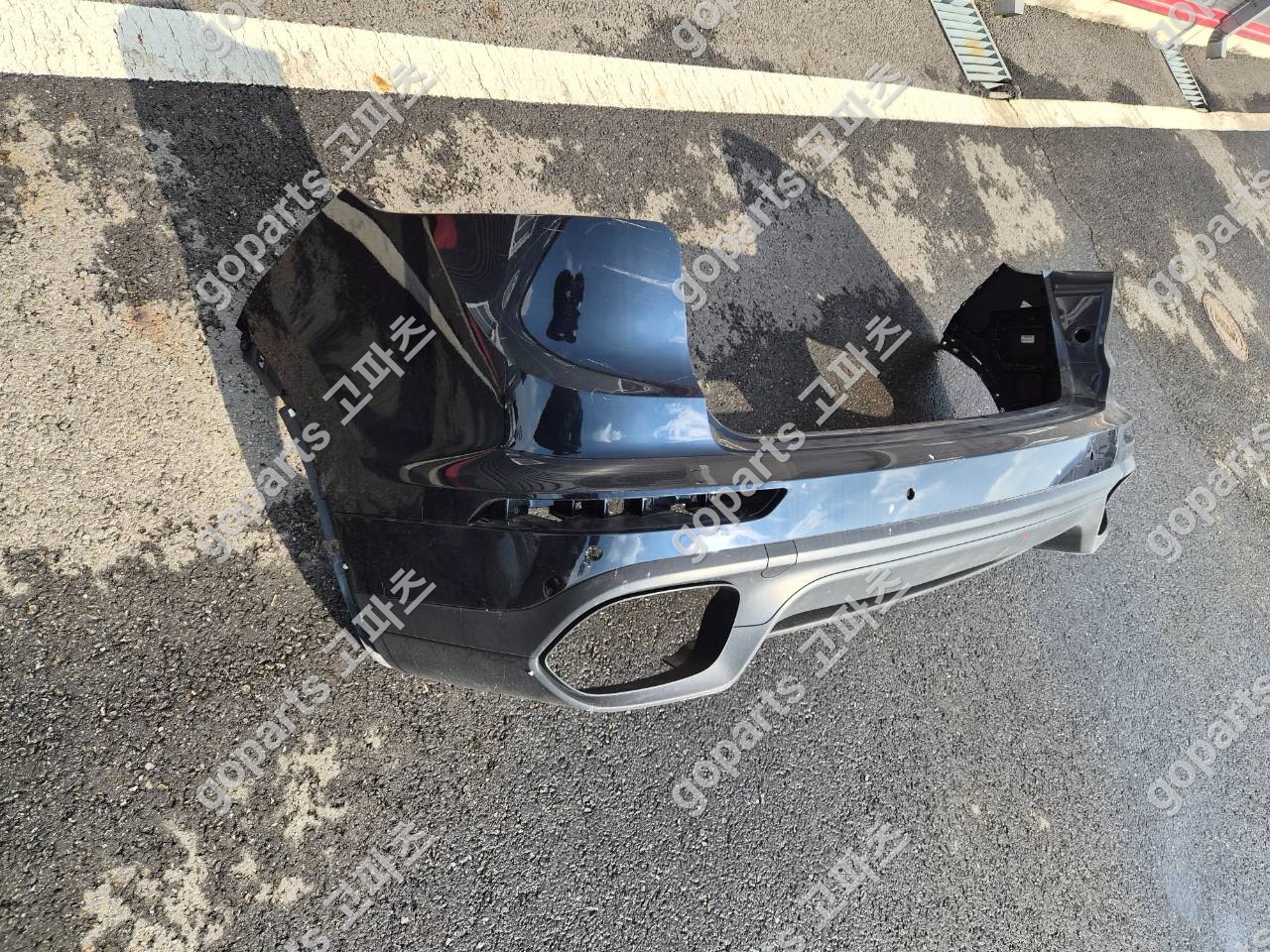 포르쉐 카이엔 958 후기형 후범퍼 상세사진 2