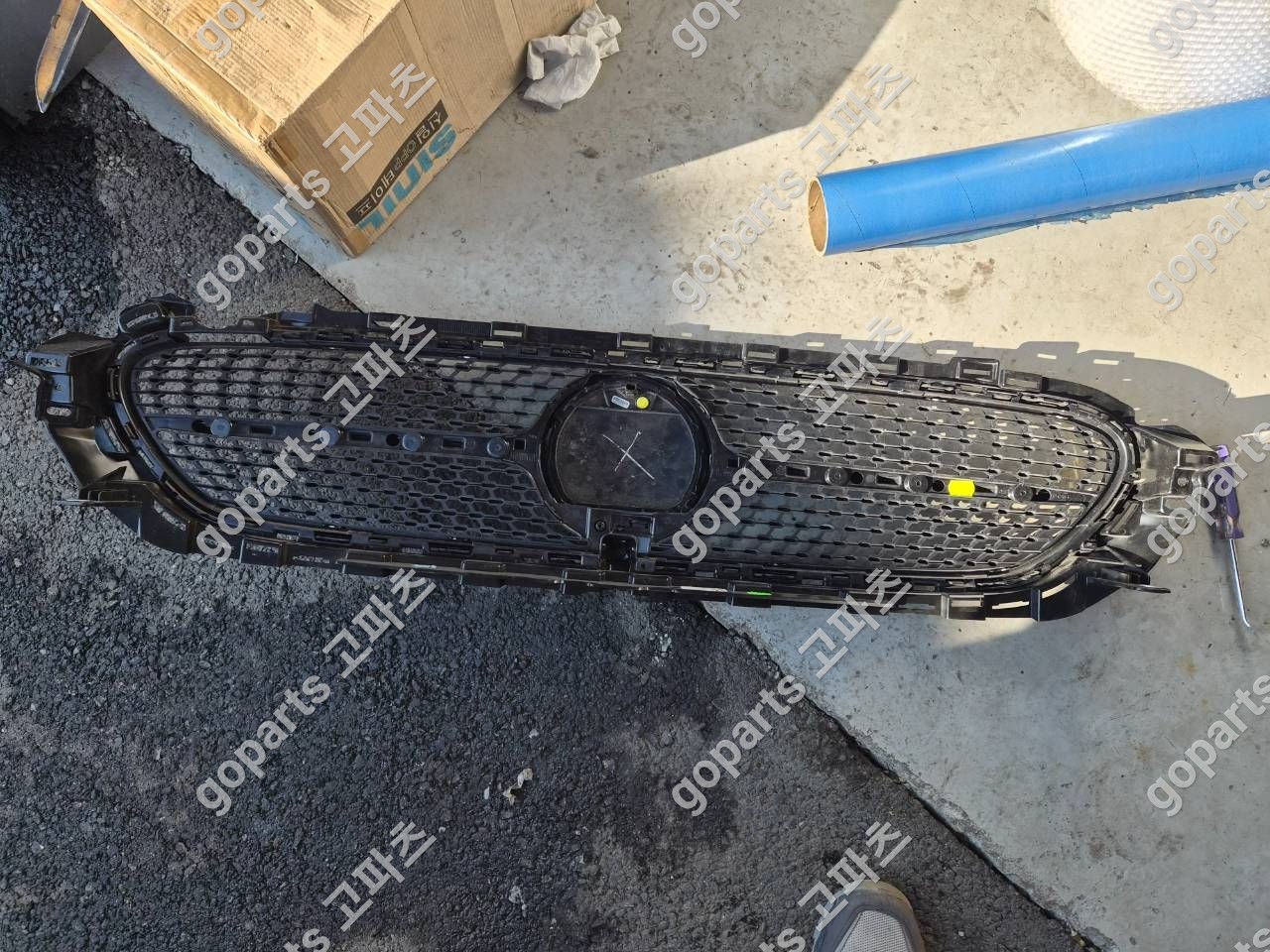 벤츠 E클래스 W213 다이아몬드 그릴 상세사진 2