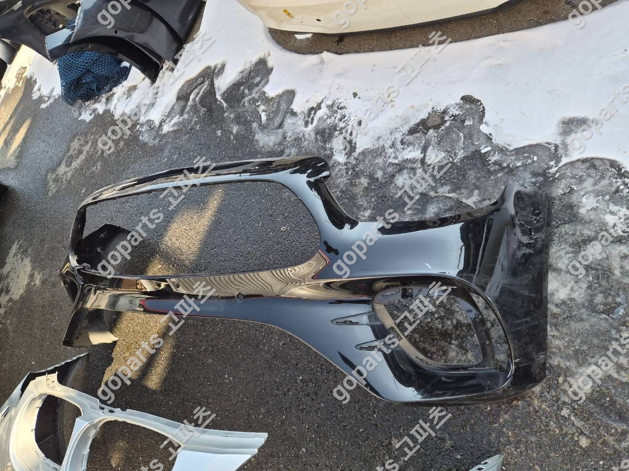 벤츠 W213 E클래스 AMG라인 전범퍼 상세사진 2