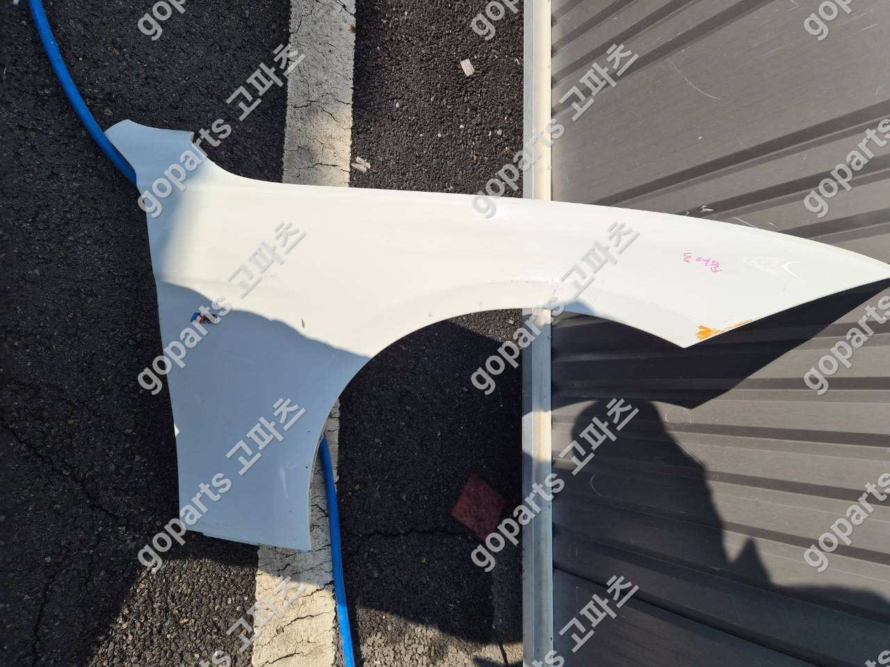 BMW F30 3시리즈 조수석 전휀더 교체 납품 후기 – 고파츠