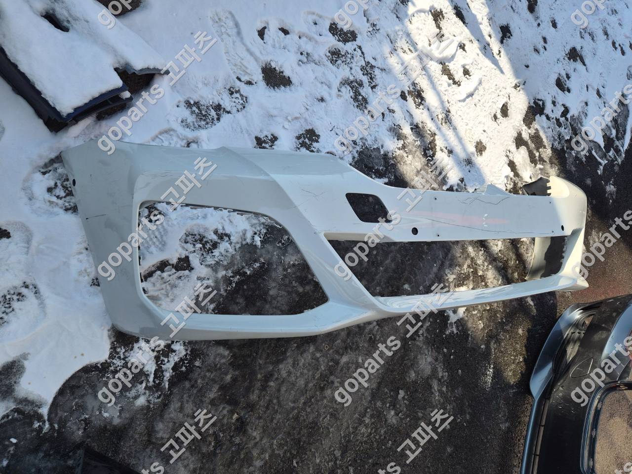 BMW 5시리즈 G30 앞범퍼 상세사진 2