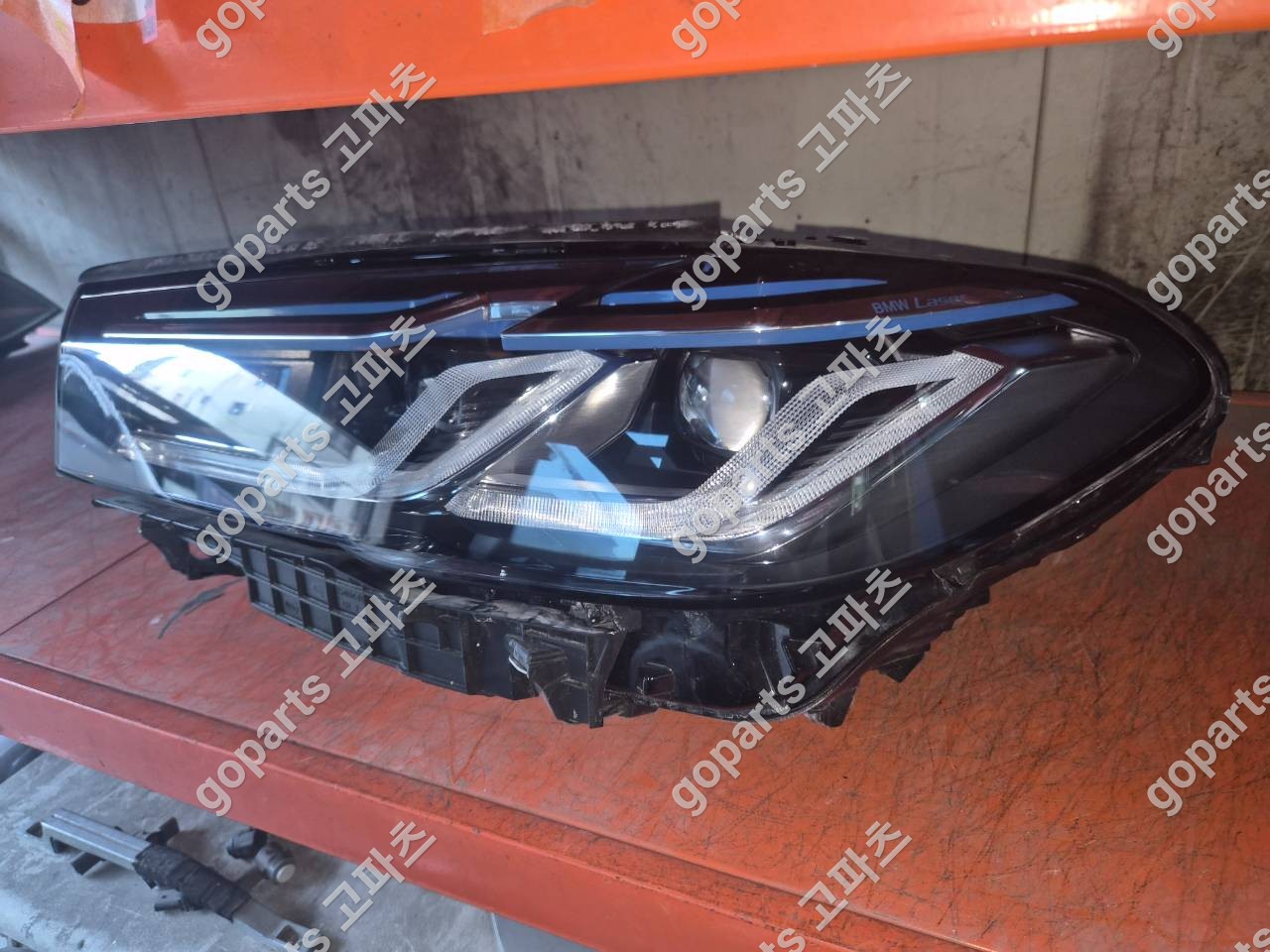 BMW 5시리즈 G30 운전석 레이저 헤드라이트 9479267-13 상세사진 5