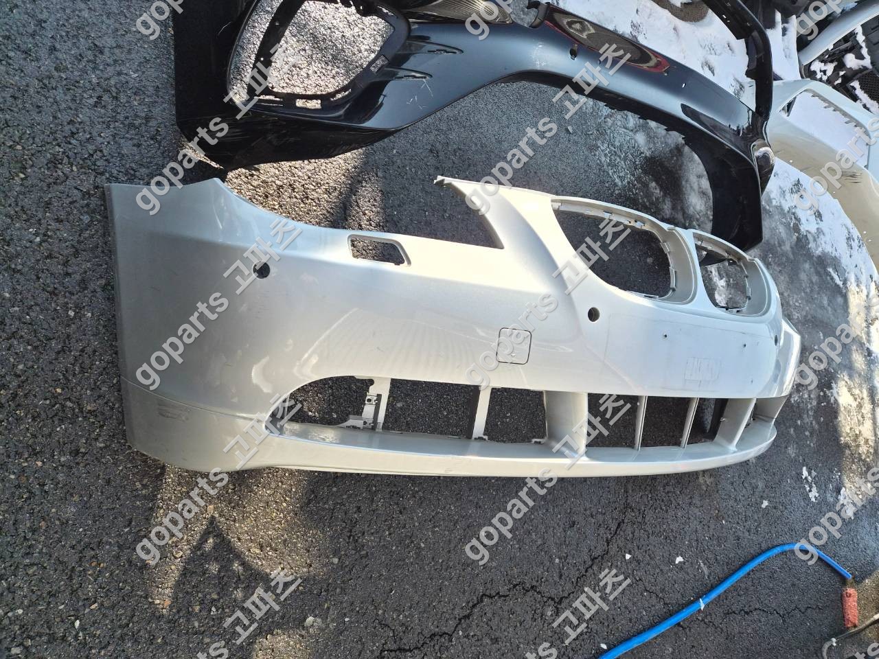 BMW E60 5시리즈 전범퍼 상세사진 3