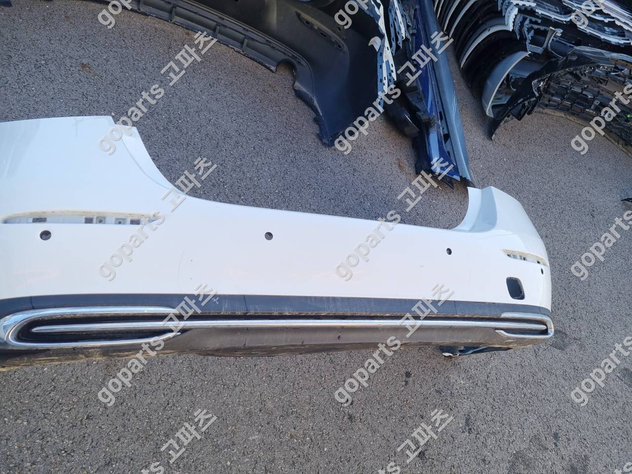 벤츠 E클래스 W214 후범퍼 교체 수리 완벽 지원 – 고파츠 납품 후기