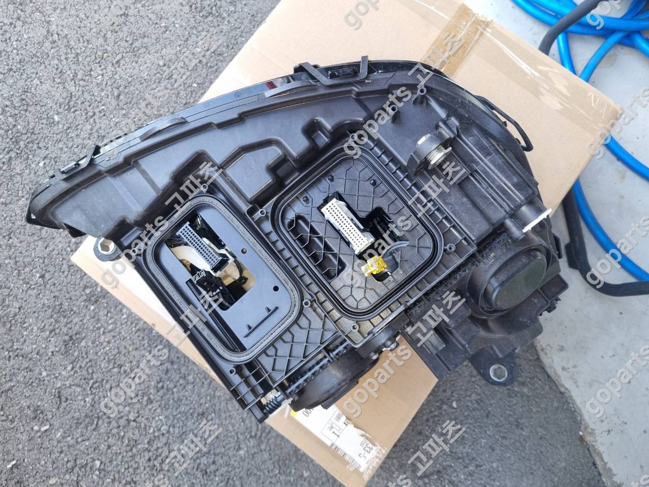 벤츠 W213 E클래스 운전석 헤드라이트 A2139066710 상세사진 3