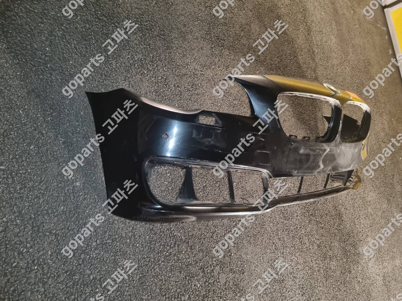 BMW F10 5시리즈 후기형 전범퍼 상세사진 2