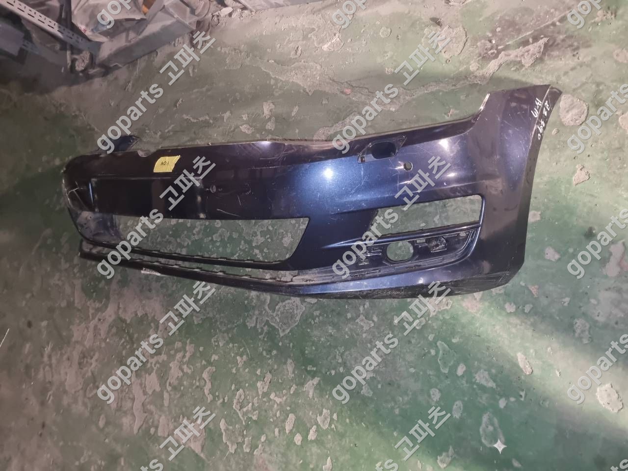 폭스바겐 골프 7세대 전범퍼 중고 상세사진 3