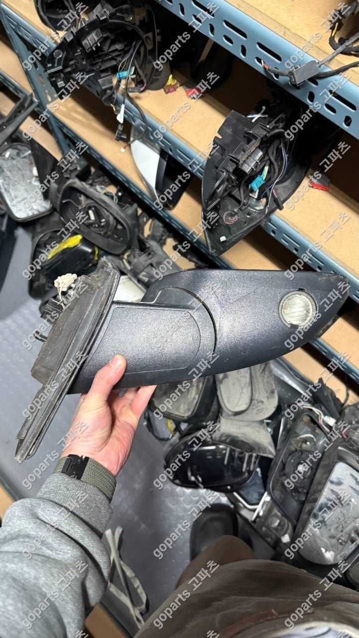 포드 토러스 6세대 조수석 사이드미러 상세사진 2