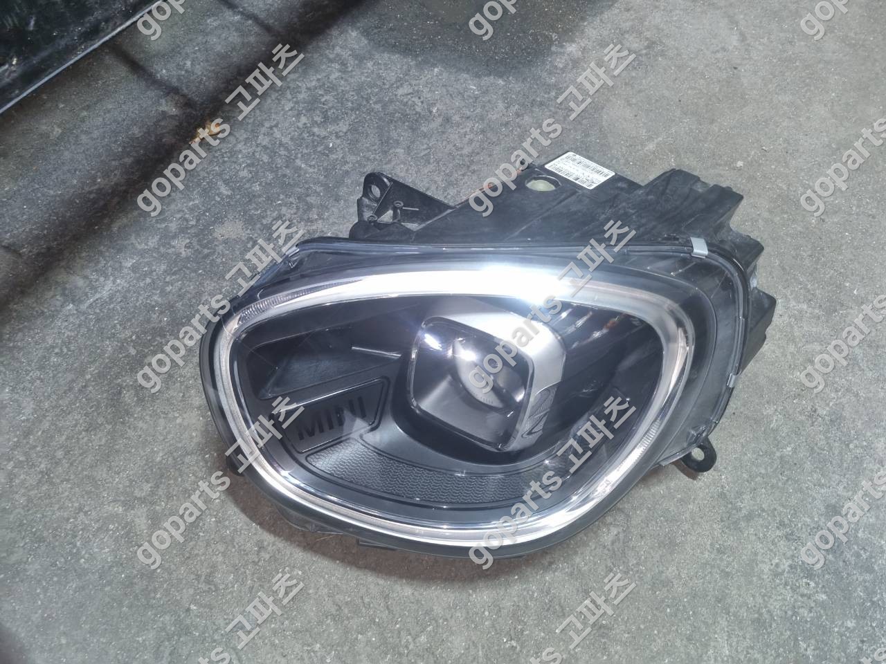 미니 컨트리맨 F60 운전석 헤드라이트 5a1ec05-02 상세사진 5