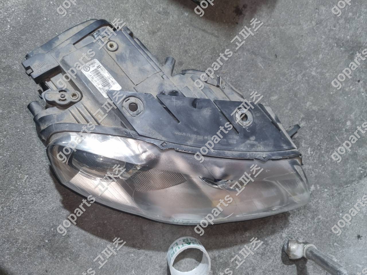 폭스바겐 파사트 6세대 조수석 헤드라이트 3c0941754k 상세사진 4