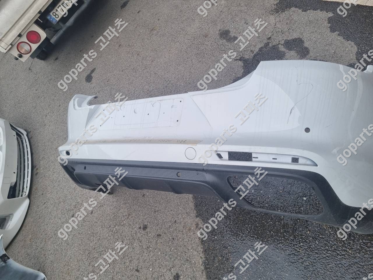 포르쉐 파나메라 971 후범퍼 중고 교체 후기: 완벽 수리를 위한 선택