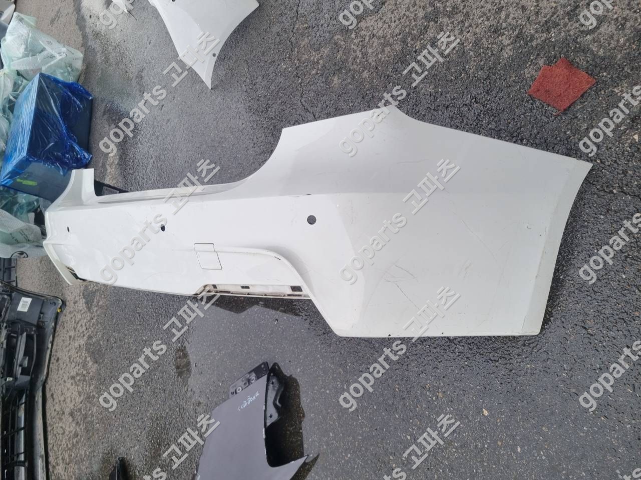 BMW F30 3시리즈 M타입 후범퍼 상세사진 2