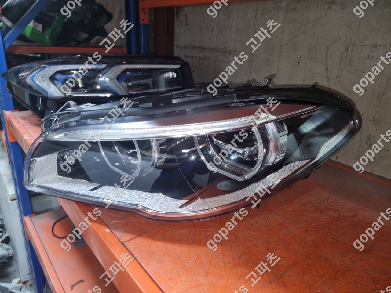 BMW F10 5시리즈 운전석 어뎁티브 LED 헤드라이트 7352481-08/09 상세사진 5