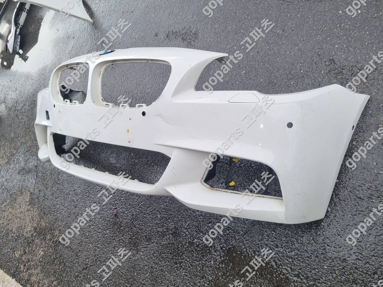 BMW 5시리즈 F10 M범퍼 중고 전범퍼 상세사진 2