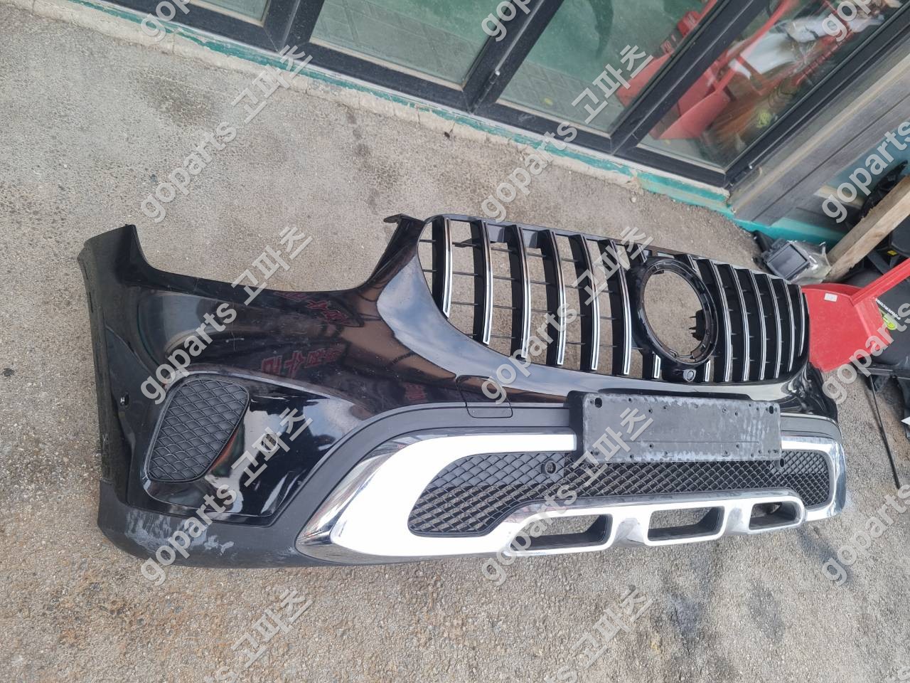 벤츠 GLC W253 X253 앞범퍼 상세사진 2