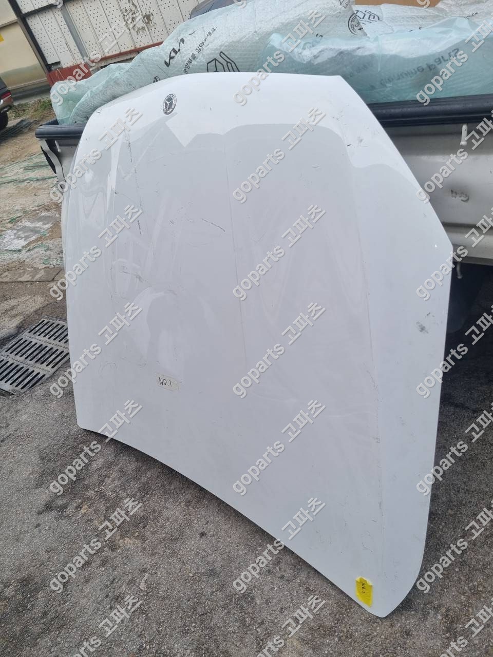 벤츠 GLC W253 X253 C253 본넷 상세사진 2