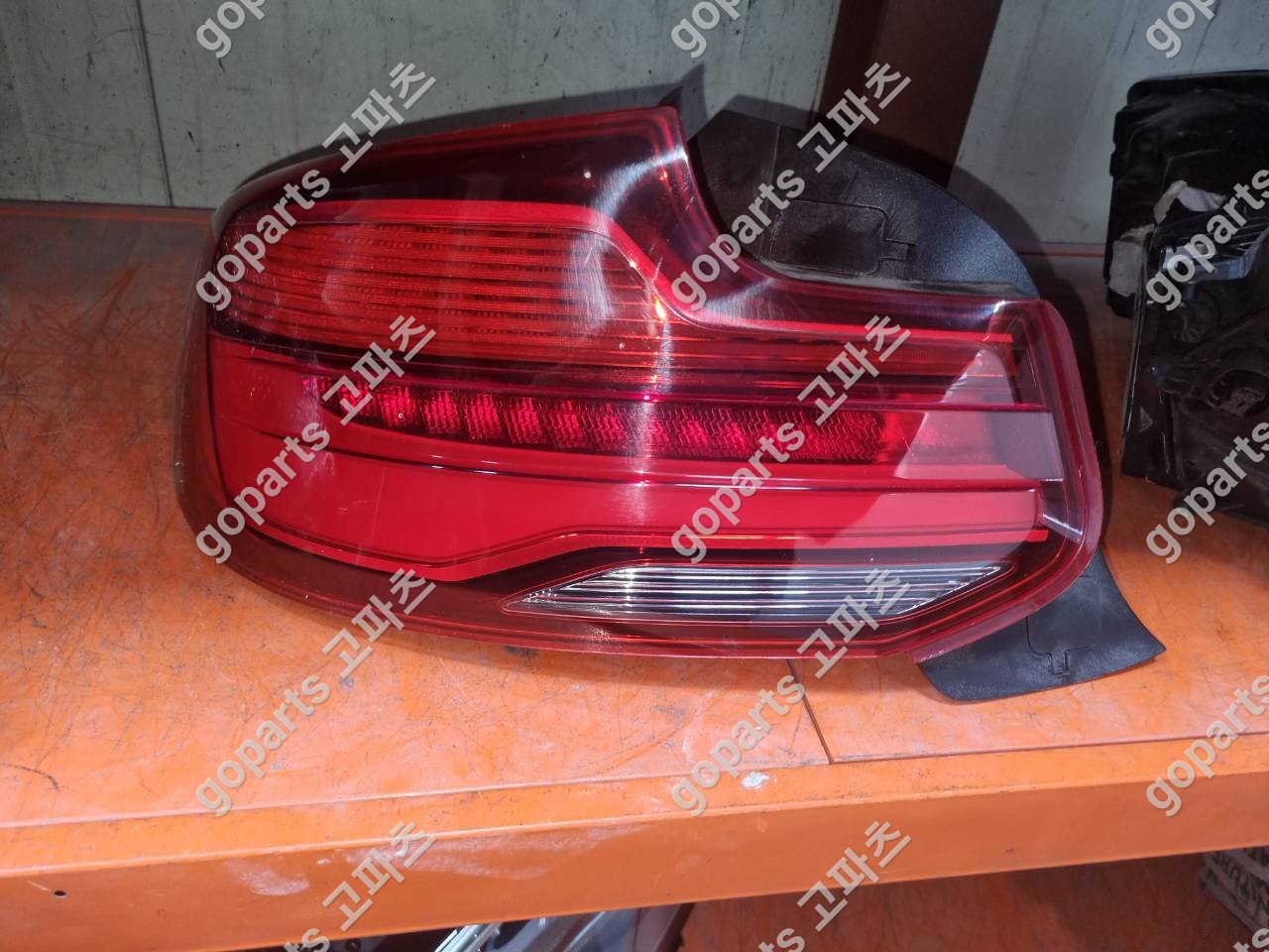 BMW M2 F87 F22 운전석 후미등 교체: 완벽 수리를 위한 선택!