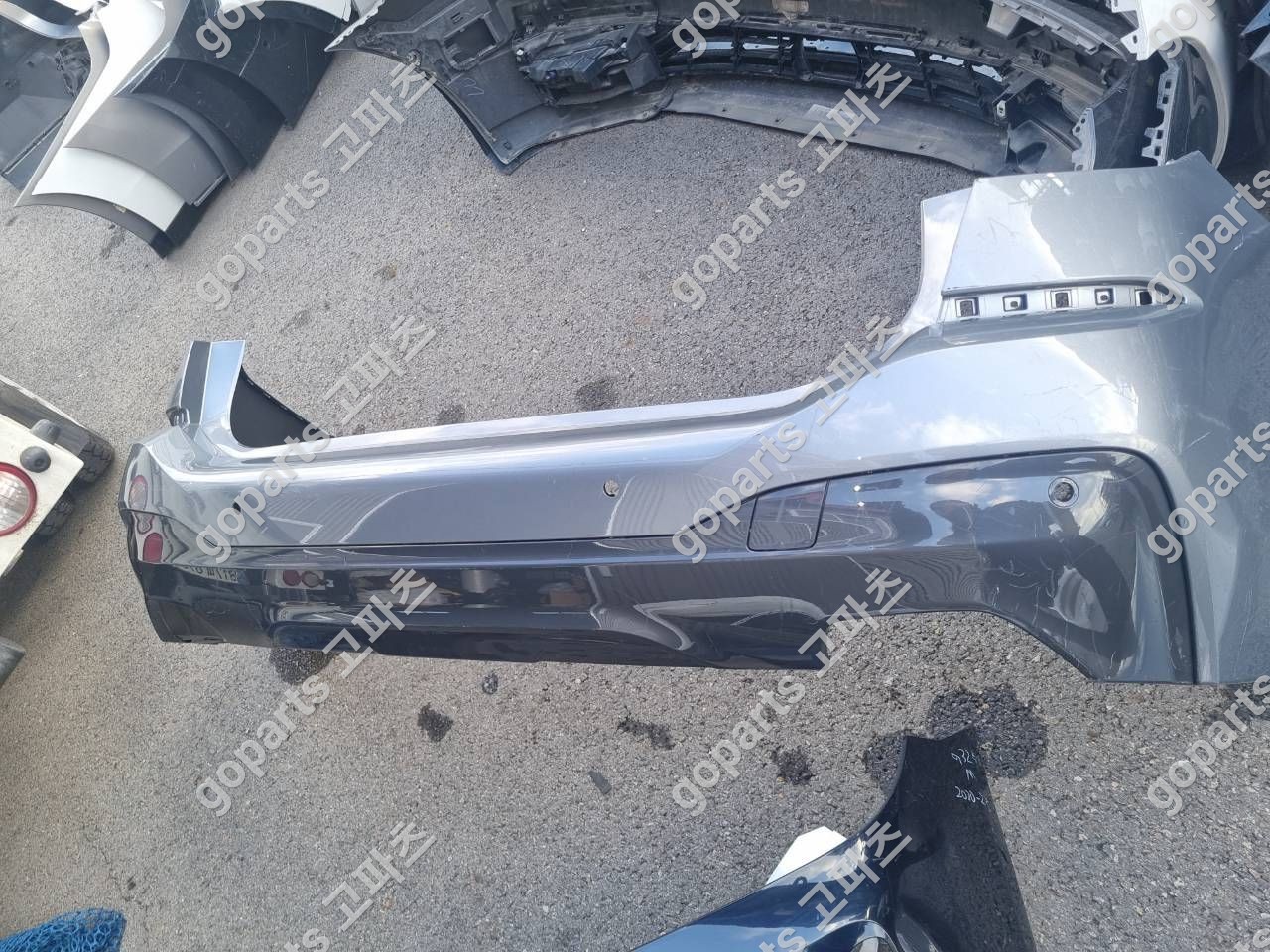 BMW 6GT G32 후기형 M팩 후범퍼 교체 납품 후기 – 완벽한 수리를 위한 선택