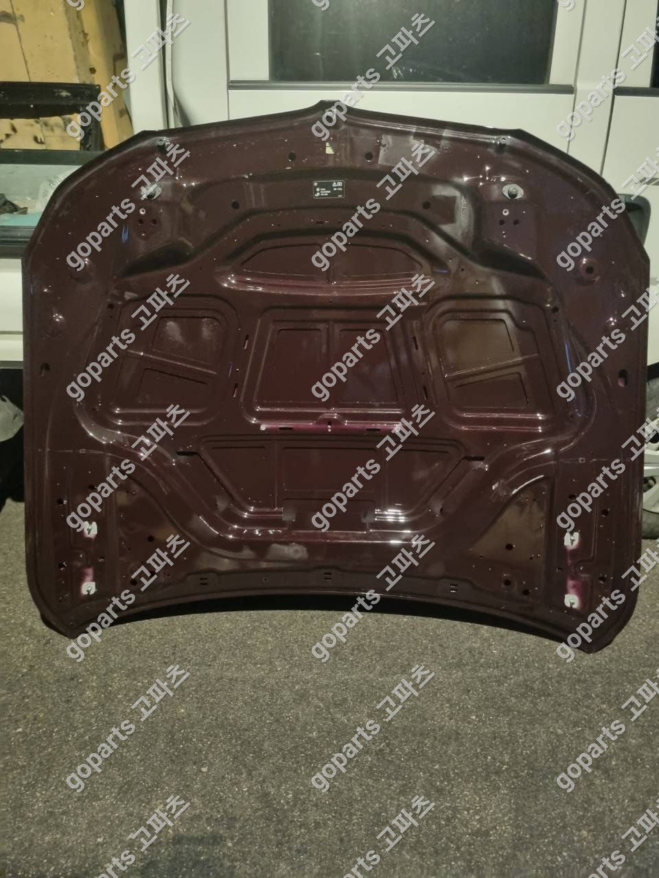 BMW 6GT G32 본넷 상세사진 2