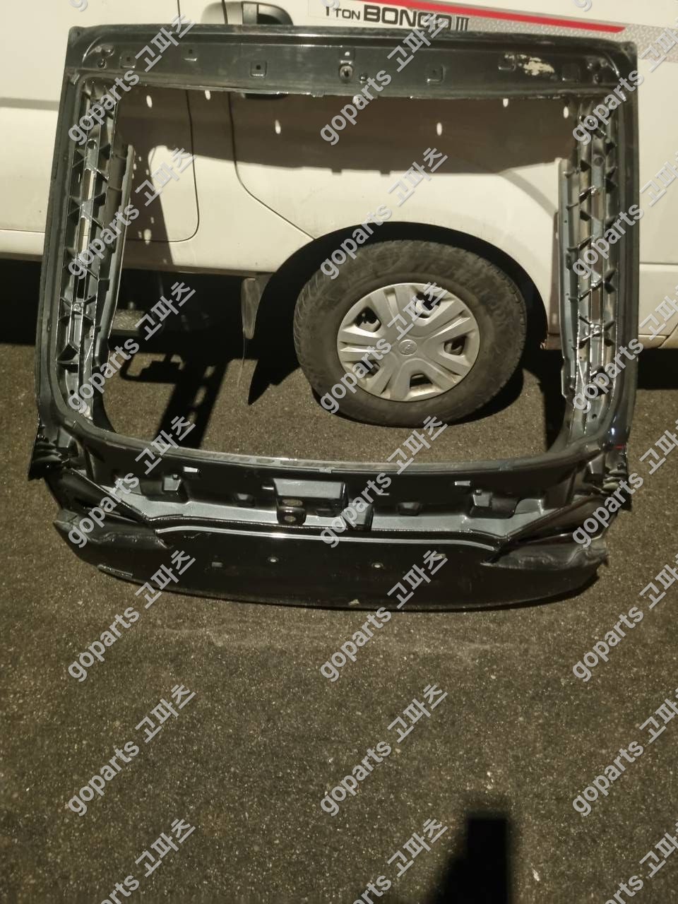 BMW 6GT G32 트렁크 트렁크리드 빽도어 상세사진 3