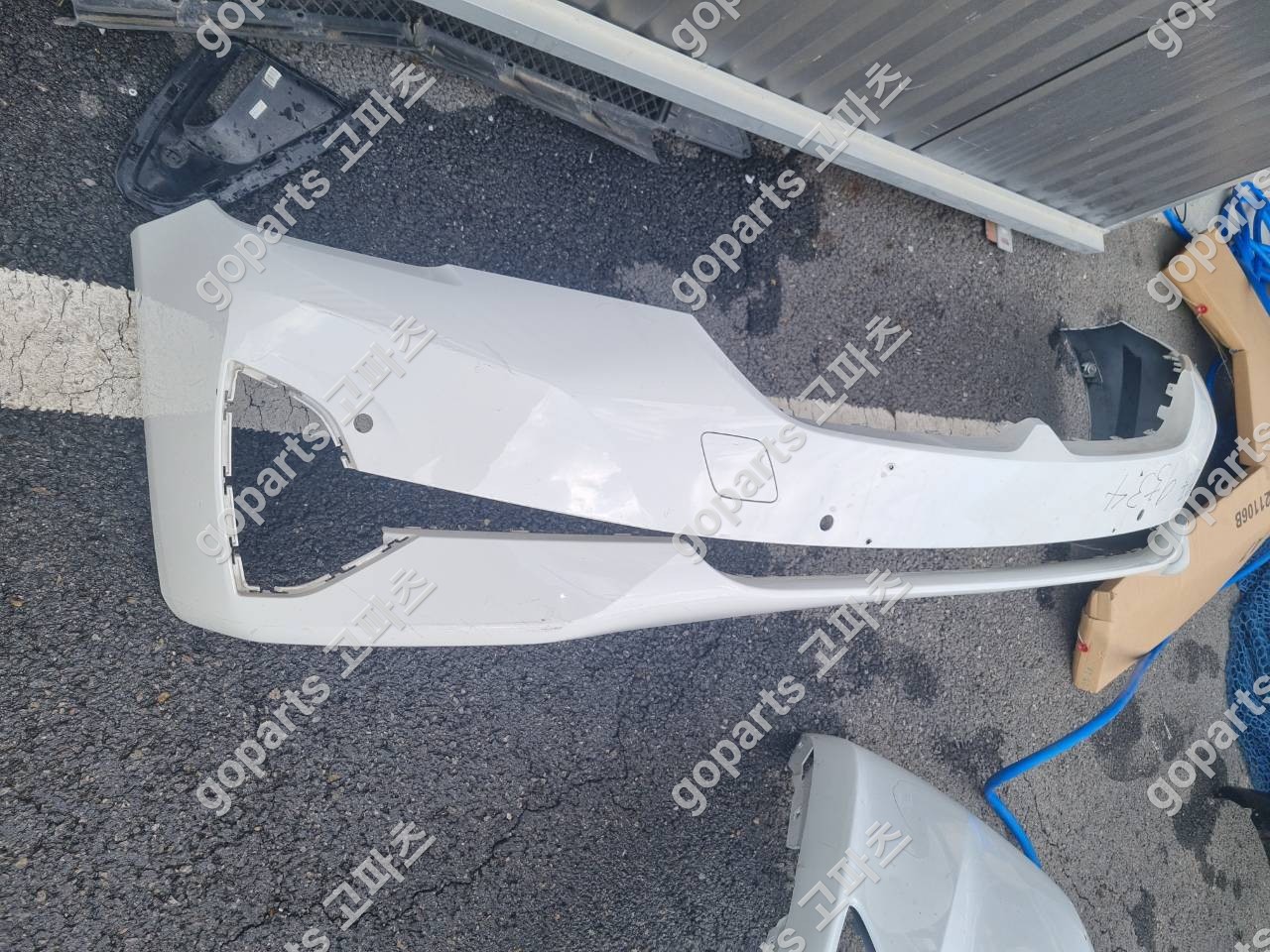 BMW G30 5시리즈 후기형 전범퍼 상세사진 3