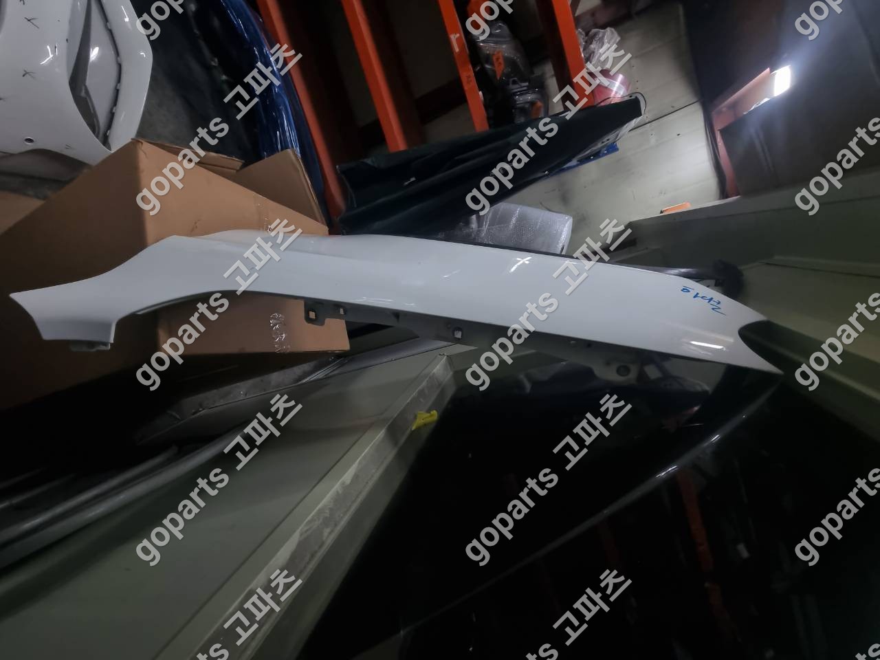 벤츠 GLC W253 운전석 전휀더 상세사진 2