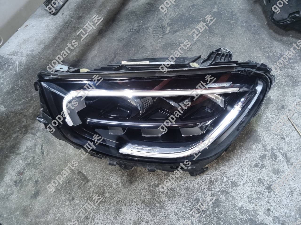 벤츠 GLC W253 X253 운전석 헤드라이트 A2539066901 상세사진 5