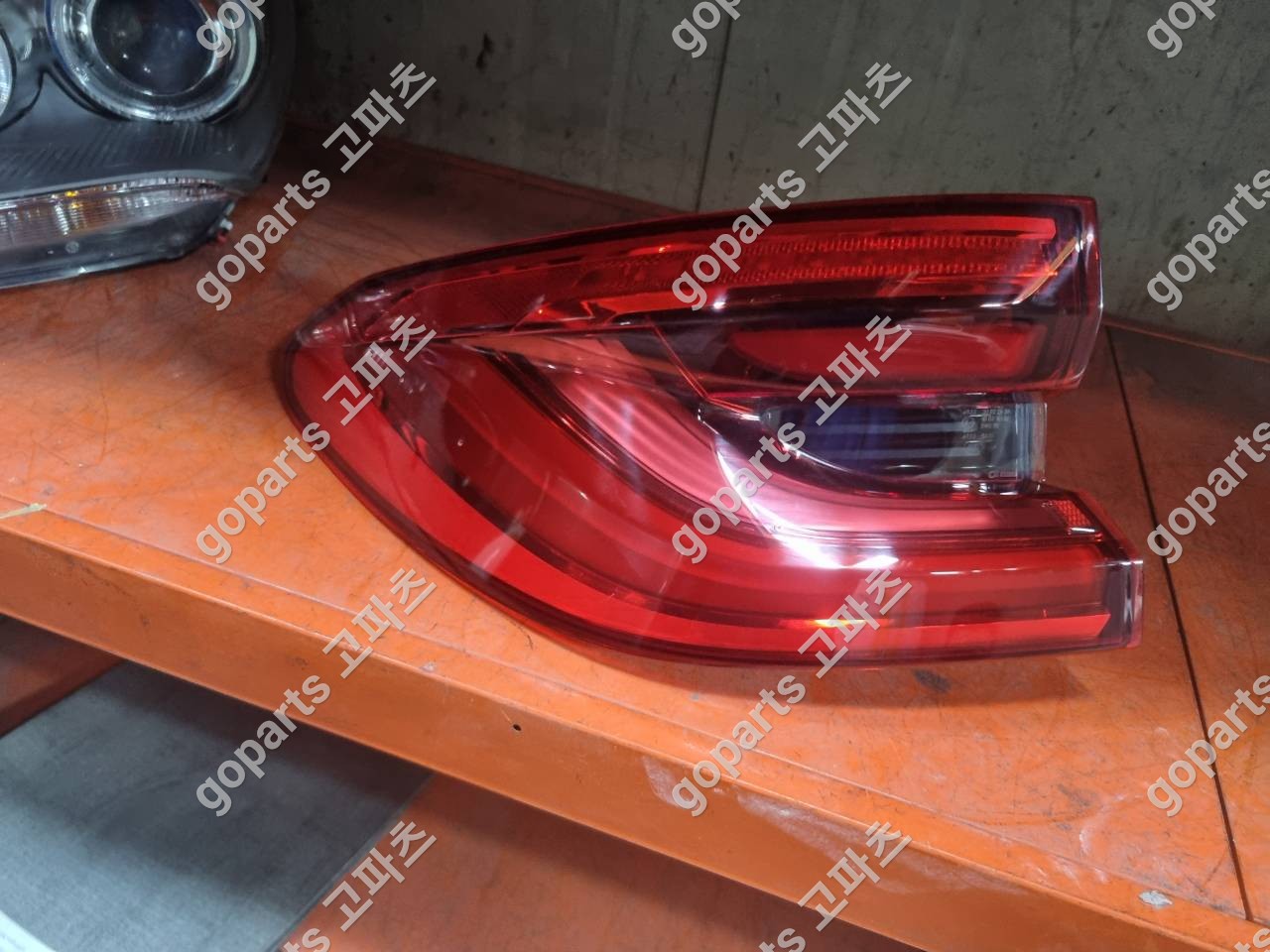 BMW 6GT G32 리어테일라이트 데루등 교체 후기: 완벽 수리를 위한 선택