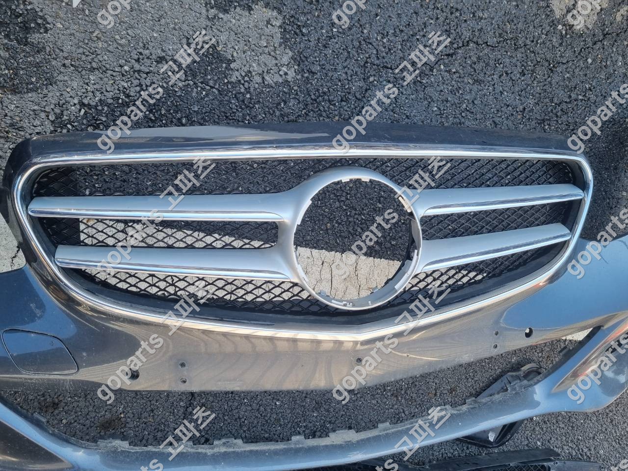 벤츠 W212 E클래스 후기형 전면그릴 아방가르드 상세사진 2