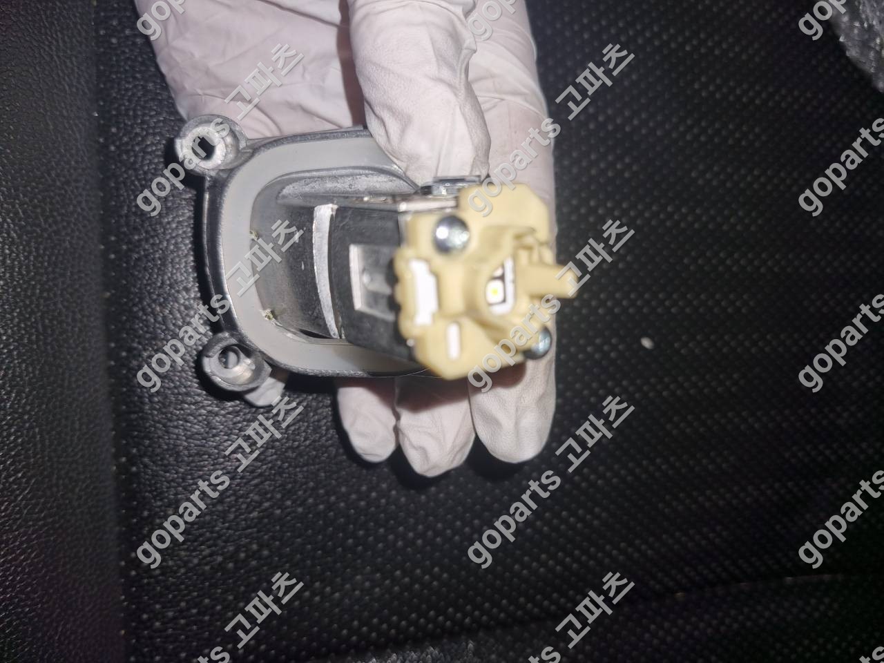 BMW F10 5시리즈 엔젤아이모듈 (제논 라이트) 상세사진 3