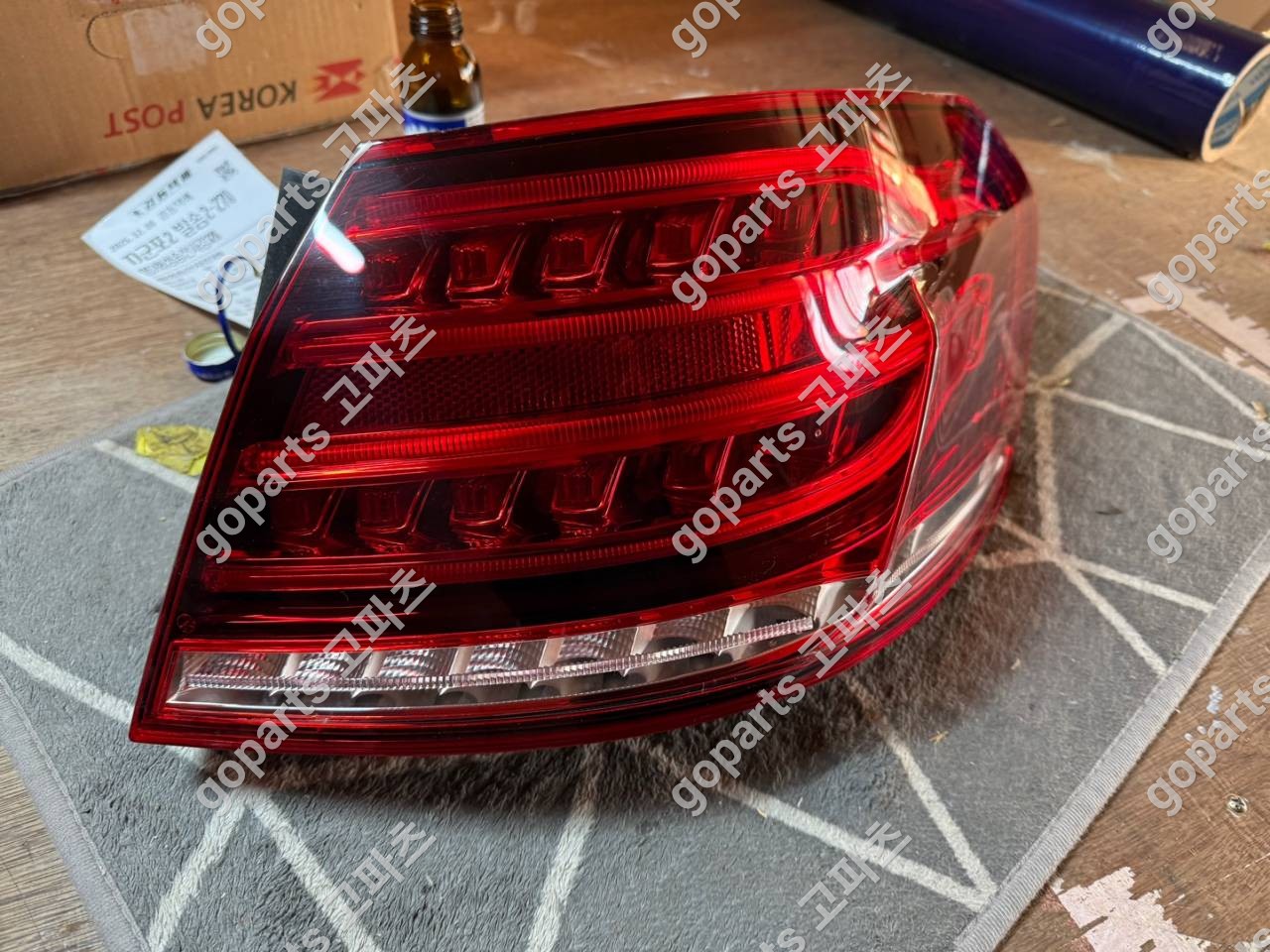 벤츠 W212 E클래스 후미등 조수석 후 교체 후기: 완벽한 수리를 위한 선택