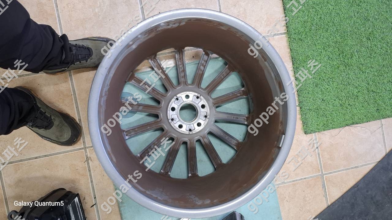 벤츠 GLE클래스 W167 C167 AMG 21인치 다이아몬드 커팅 휠 상세사진 2