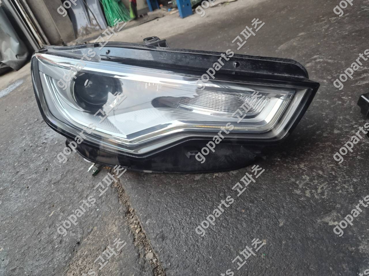 아우디 A6 C7 헤드라이트 조수석 교체 후기: 제논 타입 전조등 납품