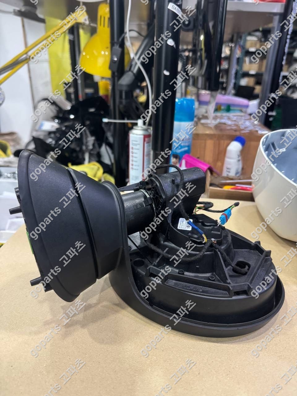 Mini F55 운전석 사이드미러 (2020-2024년식) 프레임 하우징 겉커버 포함 상세사진 4