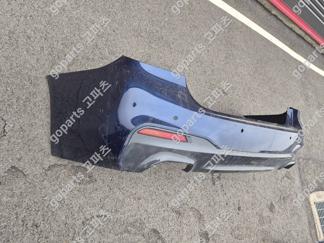 BMW G30 5시리즈 M타입 후범퍼 상세사진 2