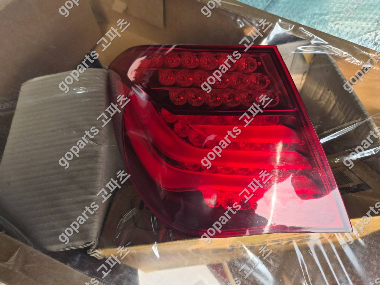 BMW 7시리즈 F01 후미등 교체 수리: 완벽한 부품 납품 후기