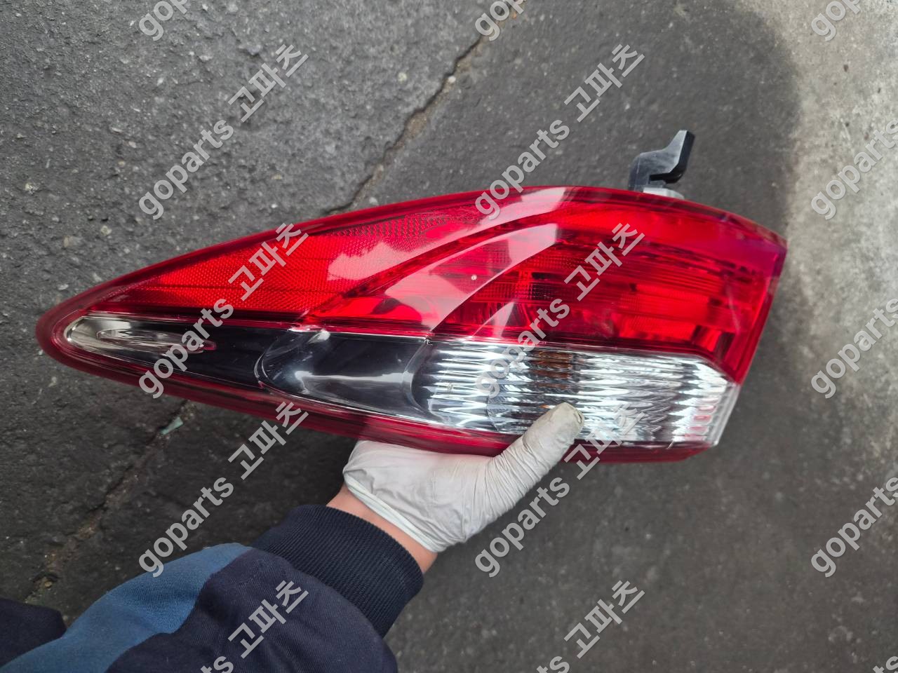 도요타 캠리 7세대 후기형 조수석 리어테일라이트 데루등 상세사진 3